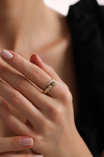 Taşlı Vestia Yüzük