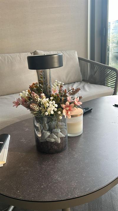 3018-19 Vase Masa Lambası Siyah