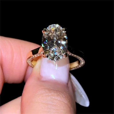 Orluxe Oval Kesim Limited Edition Pırlanta Yüzük | X Diamond