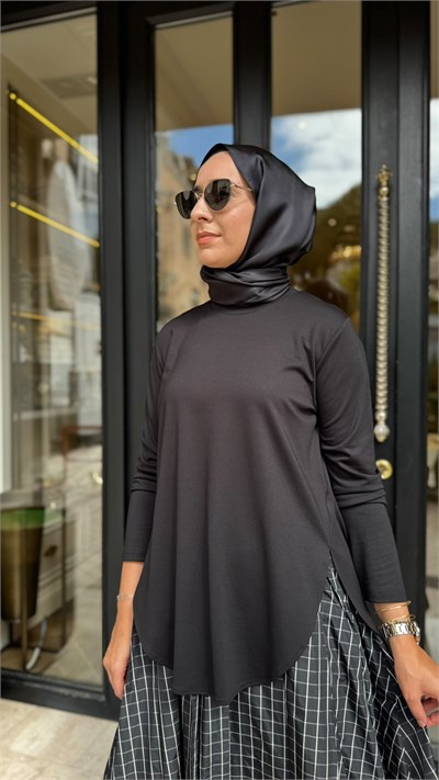 102269 Bisiklet Yaka Kadın Tunik Siyah