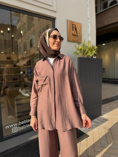202978 Cep Detay Kadın Takım Camel