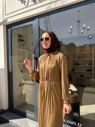 2601-5031 Büzgü Detay Kadın Elbise Vizon