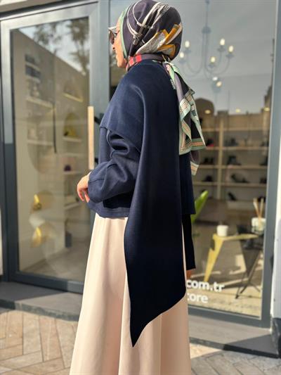 26FW230 Atkı Detay Kadın Bluz Lacivert