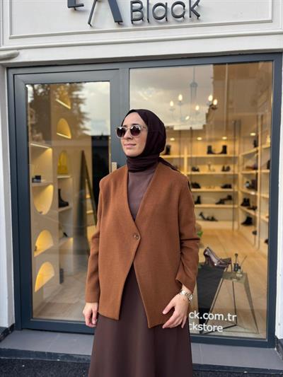 26FW618 Tek Düğmeli Kadın Ceket Camel