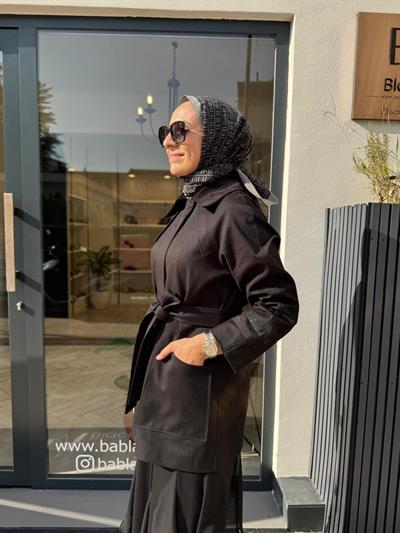 26FWCEK0042 Sırtı İşlemeli Patrik Kadın Ceket Siyah
