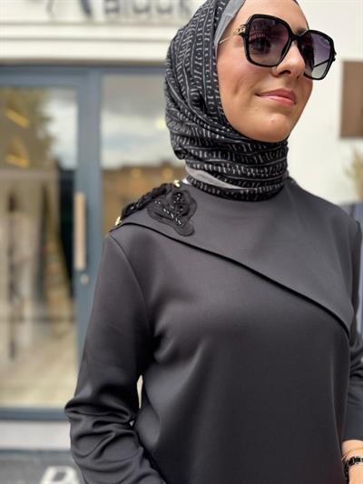 26FWSWE0006 Omzu İşlemeli Valde Kadın Sweat Siyah
