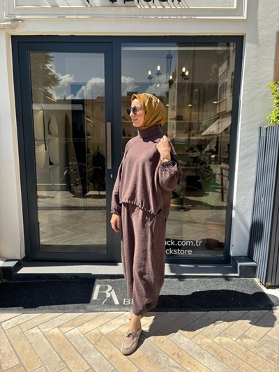 26SS205 Sasha Kadın Takım BİTTER