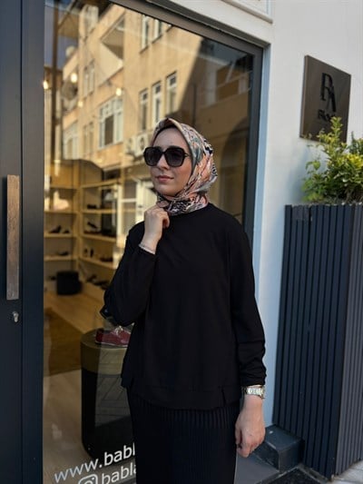 39028 Bisiklet Yaka Kadın Tunik Siyah