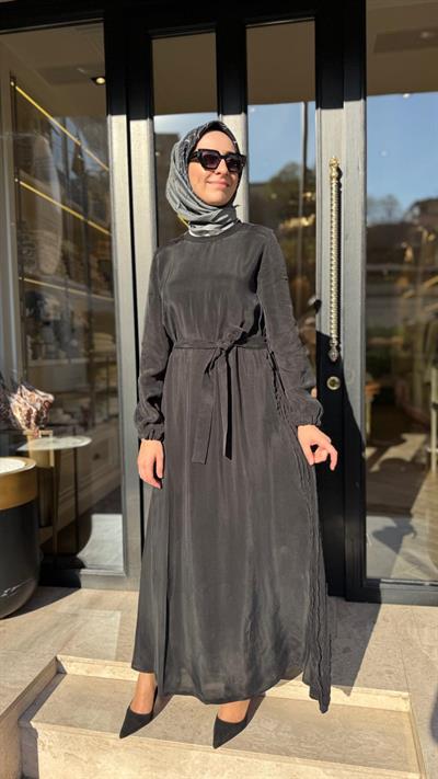 39833 Kuşaklı Kadın Elbise Siyah