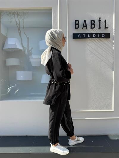 Beli Sıkmalı İncili Kadın Ceket Siyah