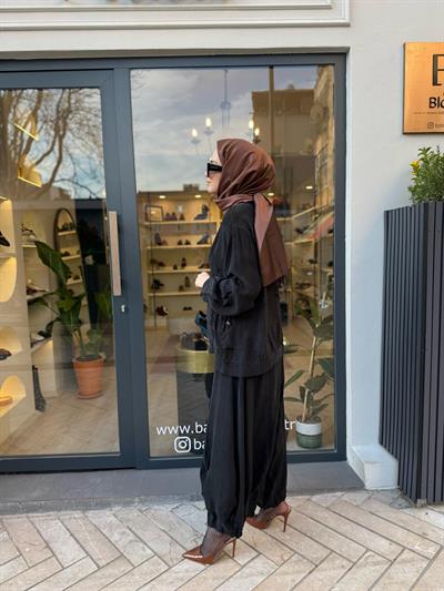 Büzgü Cepli Kadın Şalvar Takım Siyah