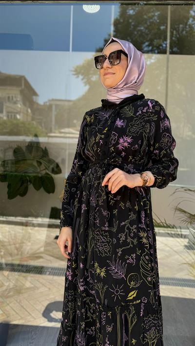 Çiçek Desenli Kadın İpek Elbise Siyah