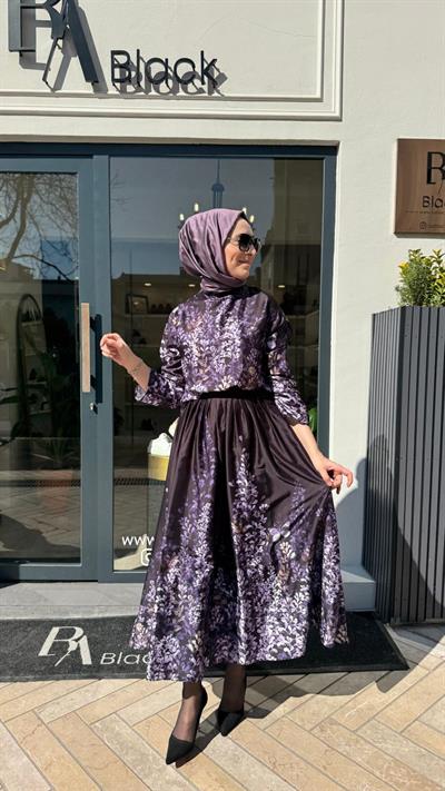 Çiçek Desenli Şal Detaylı Kadın Takım Siyah