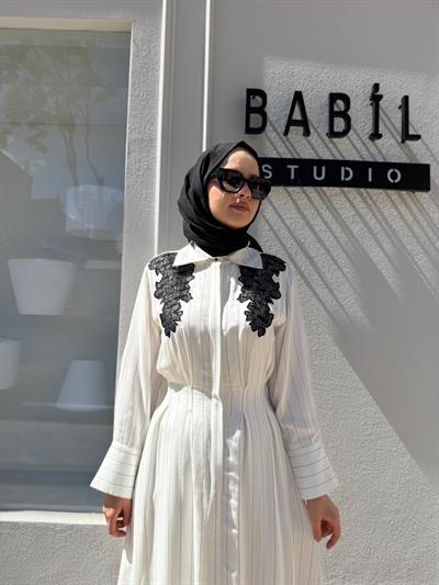 Çizgili Fisto Detaylı Noelle Kadın Elbise Beyaz