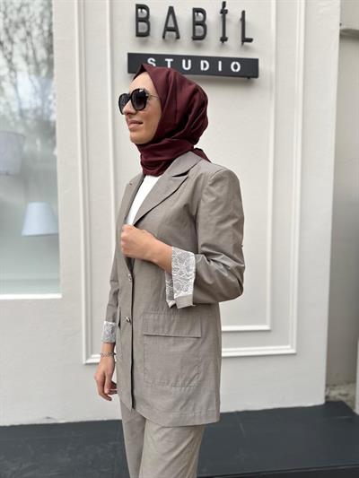 Dalia Düğme Detaylı Kadın Ceket Takım Vizon
