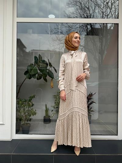 Desenli Parçalı Saten Kadın Elbise Bej