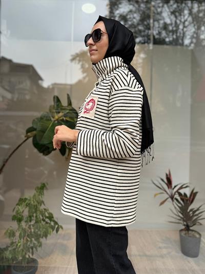 Düğme Detaylı Çizgili Lora Kadın Sweat Siyah-Beyaz