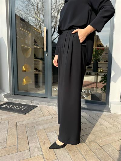 Eva Krep Pileli Plazzo Pantolon Siyah