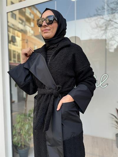 Kabartma Kumaş Paraşüt Detaylı Kadın Kaban Siyah