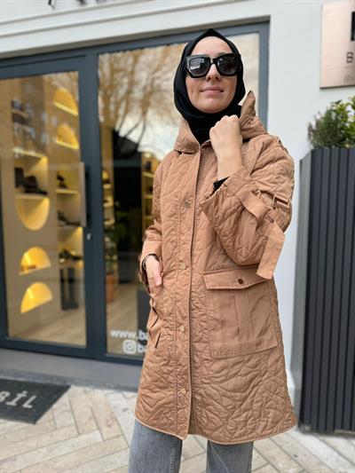 Kapitone Detaylı Catania Kadın Mont Camel