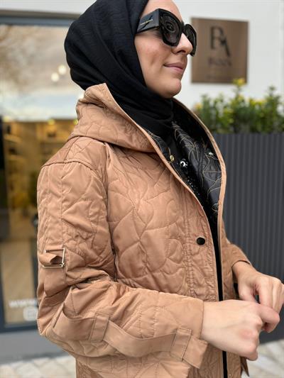 Kapitone Detaylı Catania Kadın Mont Camel