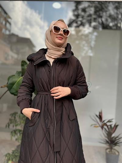 Kapitone Detaylı Kadın Şişme Uzun Mont Kahve