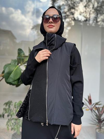 Kaşe Detaylı Şişme Kadın Yelek Siyah