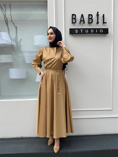 Kristen Düğme Detaylı Kadın Elbise Camel