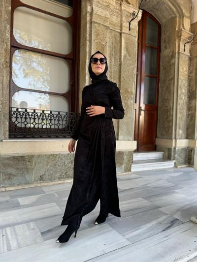 Önü Büzgü Detaylı Kadın Tulum Siyah