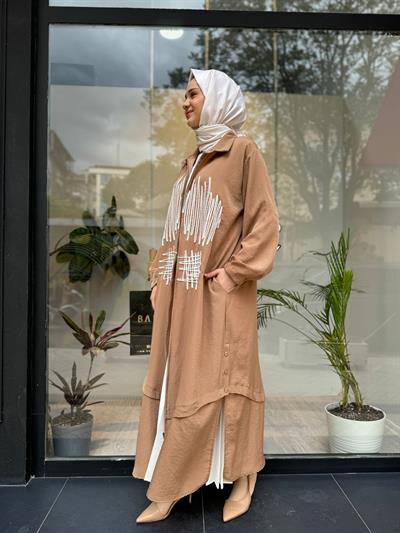 Önü Dikiş Detaylı Kadın Kap Camel
