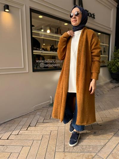 Peluş Kumaş Detaylı Kadın Hırka Camel