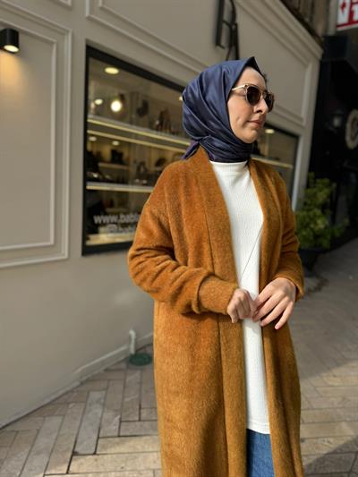 Peluş Kumaş Detaylı Kadın Hırka Camel