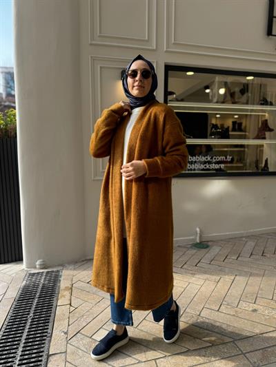 Peluş Kumaş Detaylı Kadın Hırka Camel