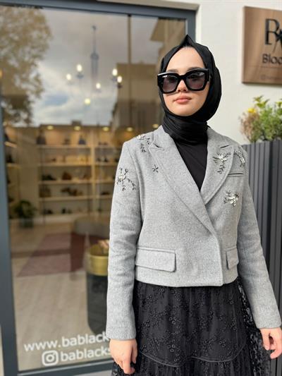 Taş Detaylı Kadın Ceket Gri