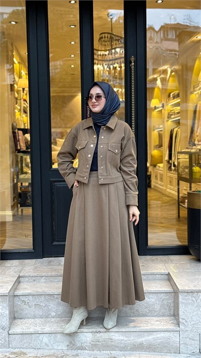 TD26K07000011 Flam Gabardin Pileli Kadın Etek Haki Yeşil