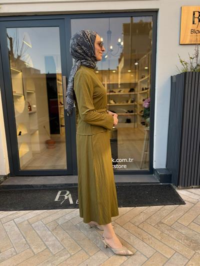TD4781 Verde Etekli Kadın Takım Yağ Yeşili