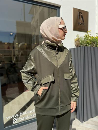 Yaka Detaylı Kolları Paraşüt Wesley Kadın Ceket Haki Yeşil