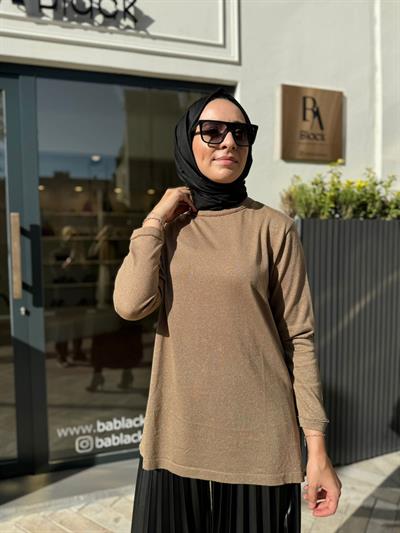 Yakası Taşlı Simli Alava Kadın Triko Tunik Camel