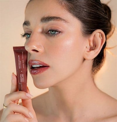 Peptide Lip Glow