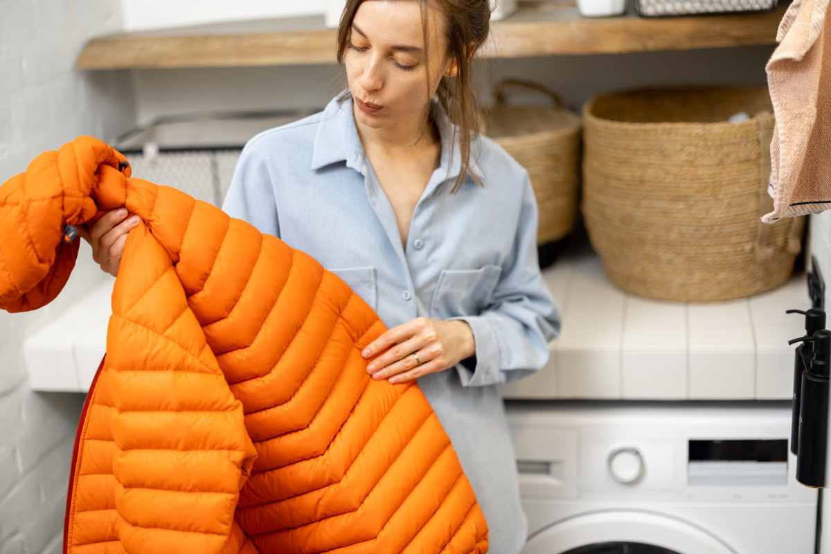 Şişme Mont Nasıl Yıkanır