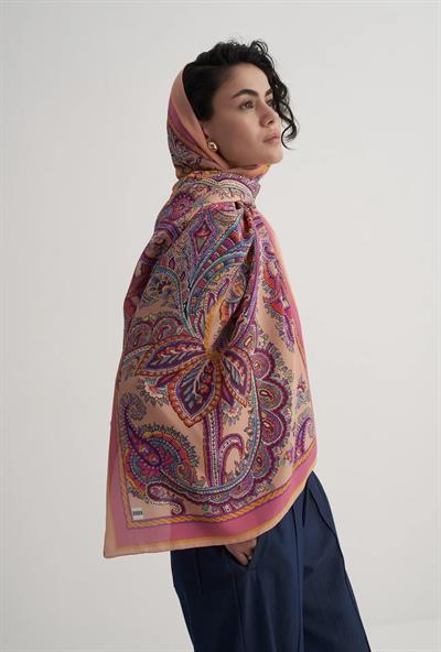 Moreno Silk İvy Paisley