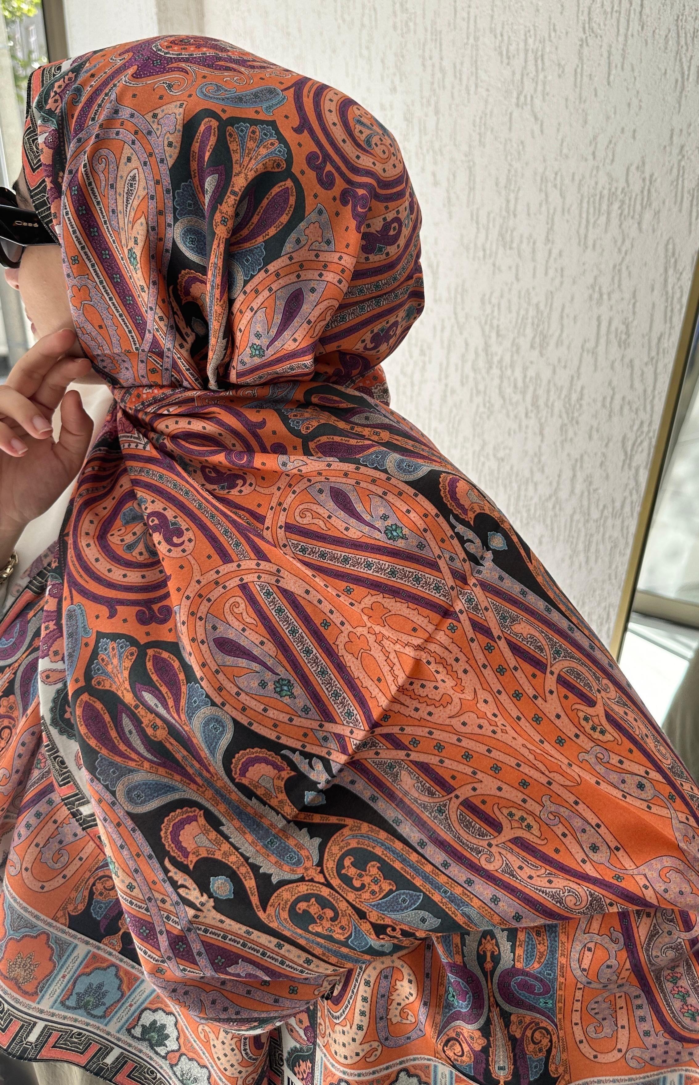 イラン、シルク銀柑敷物/サイズ:50x80cm…..mp5. moreno-silk-sun-jasmine--