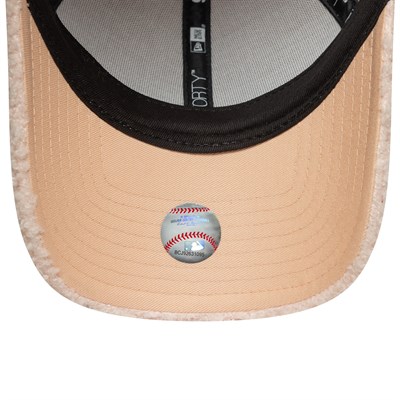 60691314- Wmns Borg 940 Neyyan  Prs Hat