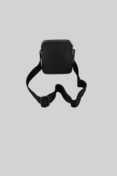 Boss Erkek Fermuarlı Logo Detaylı Omuz Çantası Siyah