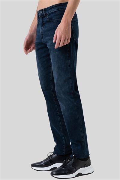 Boss Erkek Jean Pantolon Mavi 402