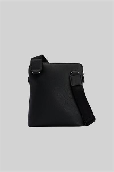 Boss Erkek Logo ve İmza Şeritli Suni Deri Zarf Omuz Çantası Siyah