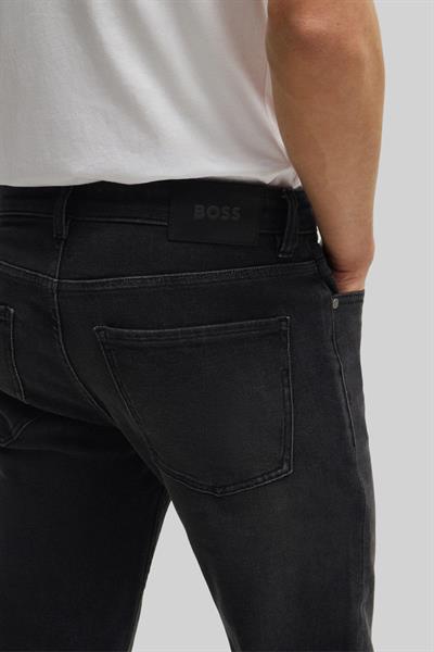Boss Erkek Slim Fit Dar Paça Jean Pantolon Siyah 019