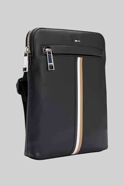 Boss Marka Logolu Erkek Deri Omuz Çantası Siyah