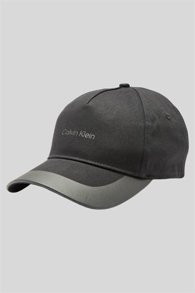 Calvin Klein Erkek Ayarlanabilir Metal Tokalı Şapka Siyah