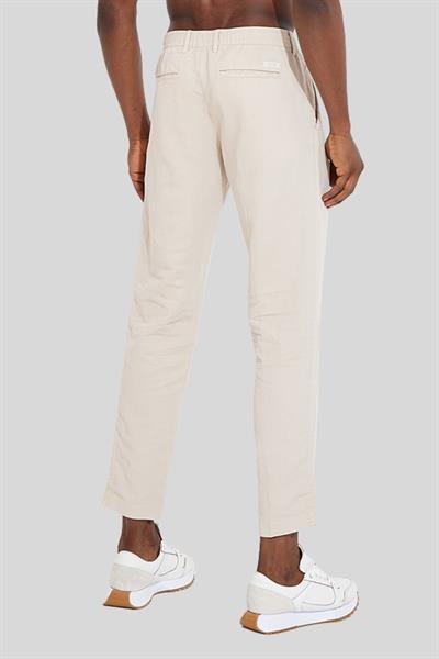 Calvin Klein Erkek Bağcıklı Bel Düz Kesim Pantolon Bej